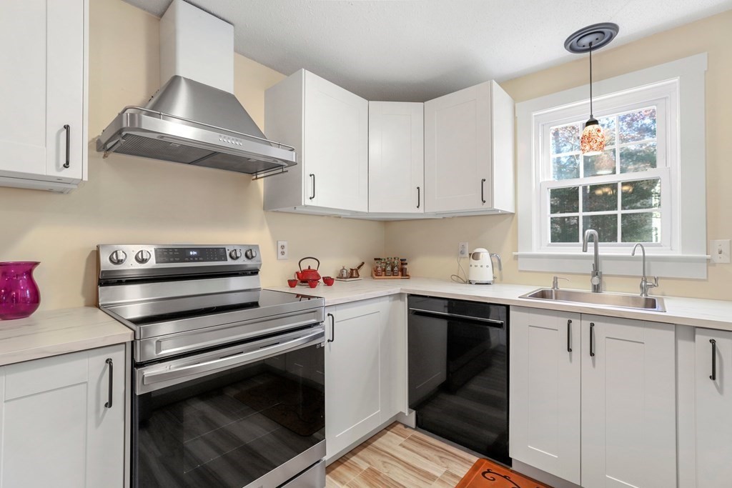 70 Bittersweet Road Falmouth, MA 02536 - Photo 2 of 28