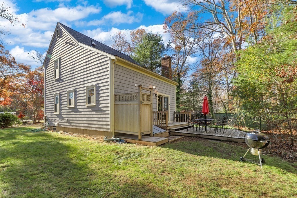 70 Bittersweet Road Falmouth, MA 02536 - Photo 26 of 28