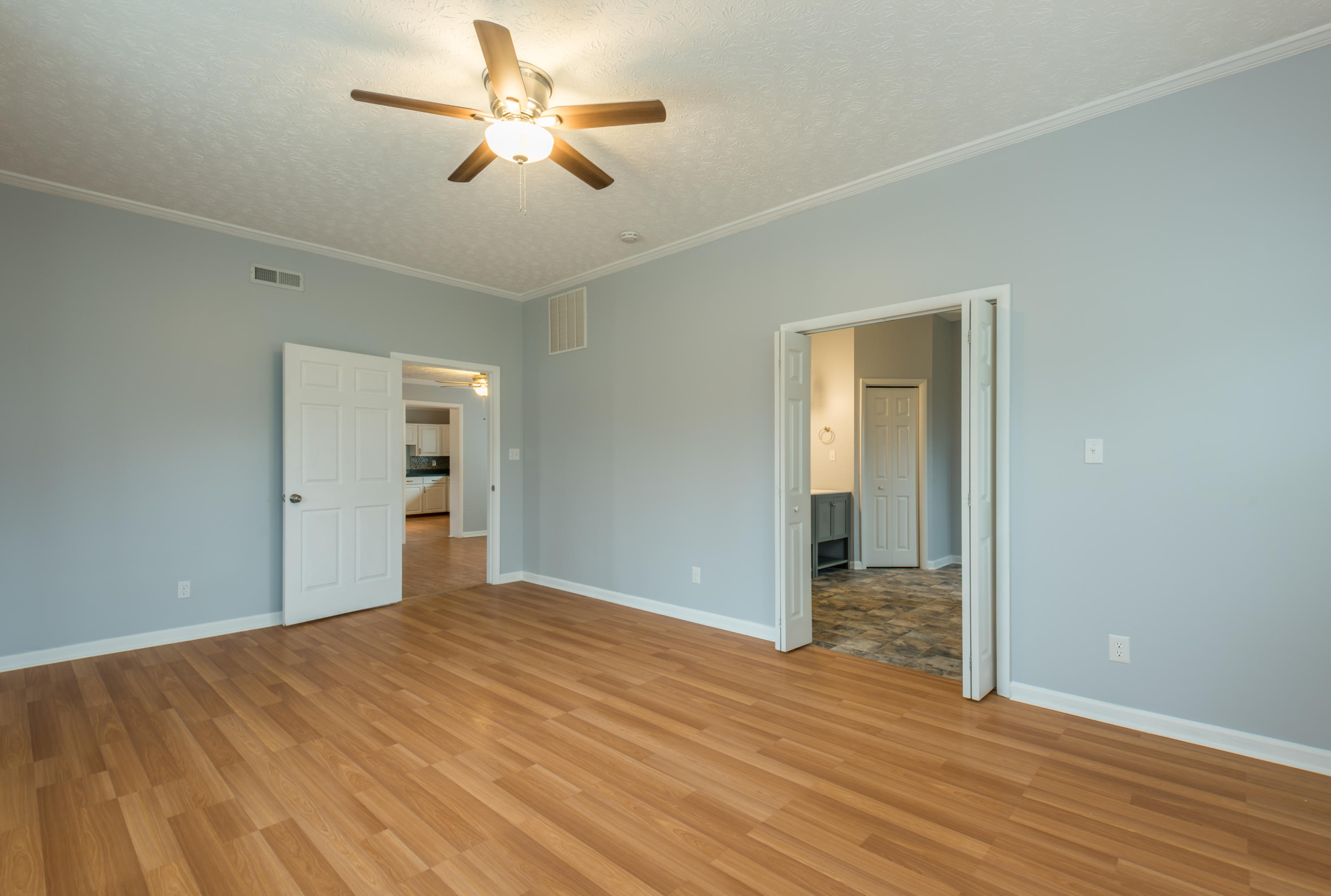 1310 Oak Ridge Highway Clinton, TN 37716 - Photo 16 of 39 1310OakRidgeHwy-20