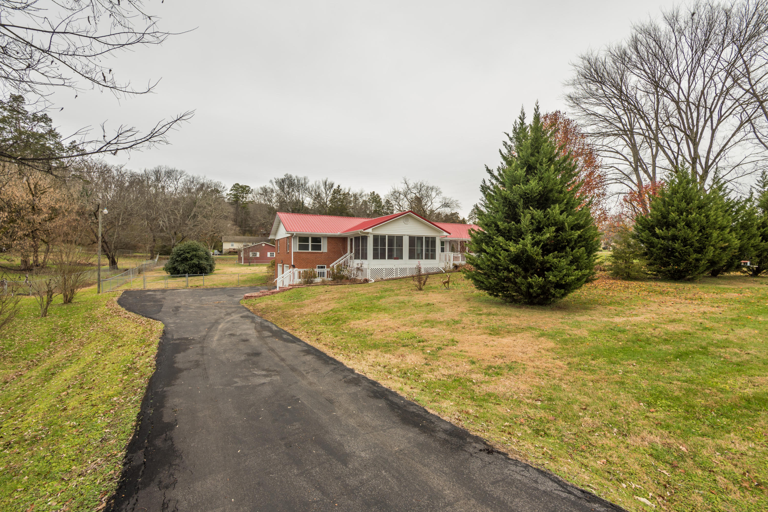 1310 Oak Ridge Highway Clinton, TN 37716 - Photo 30 of 39 1310OakRidgeHwy-50