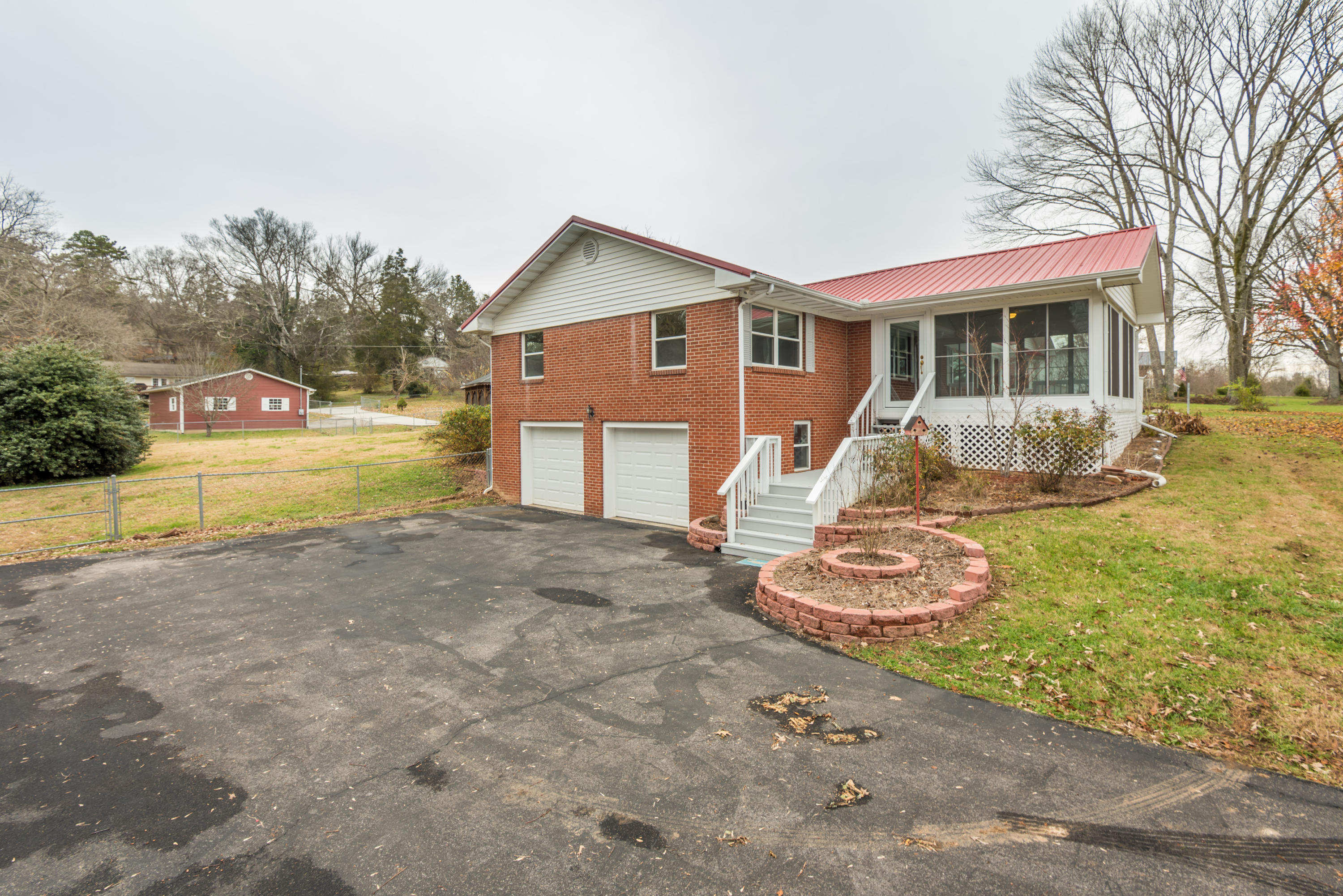 1310 Oak Ridge Highway Clinton, TN 37716 - Photo 39 of 39 1310OakRidgeHwy-45