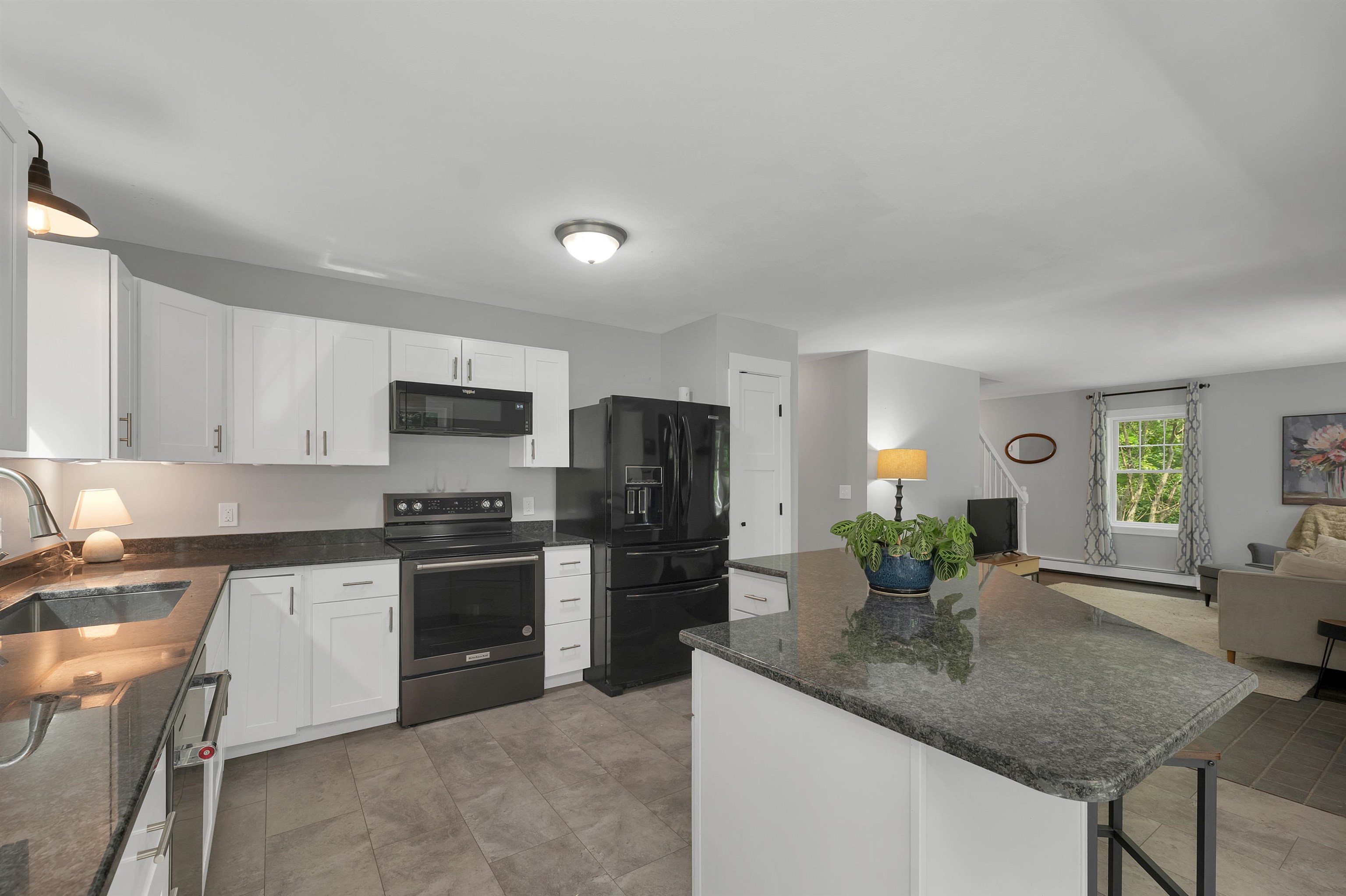 3 Pendergast Road Newmarket, NH 03857 - Photo 9 of 44