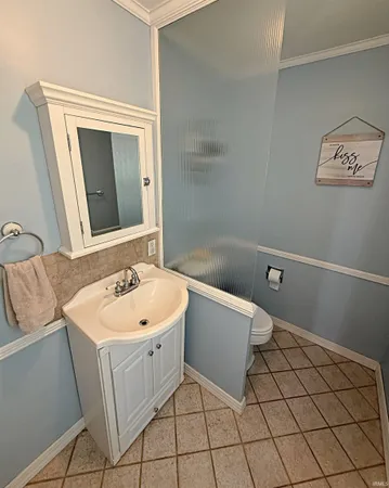 $349,500 | 4 Apraw Road, Washington, IN 47501