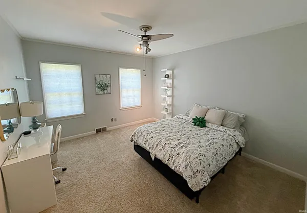 $349,500 | 4 Apraw Road, Washington, IN 47501