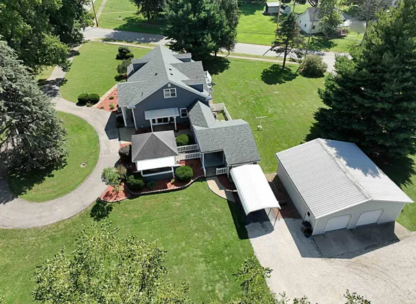 $349,500 | 4 Apraw Road, Washington, IN 47501
