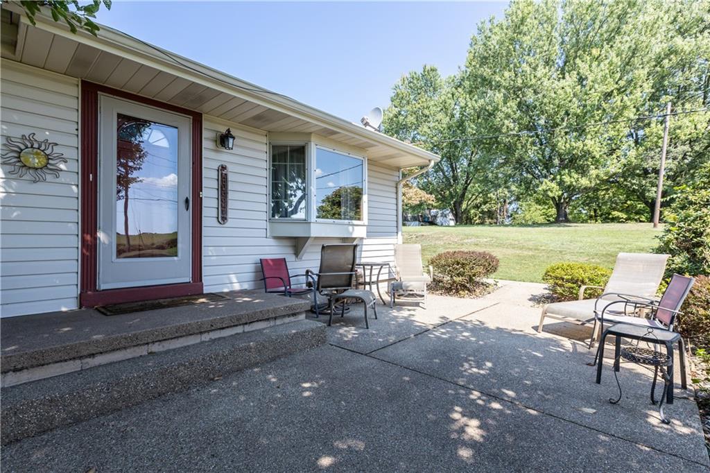 516 Bocktown Cork Road Clinton, PA 15026 - Photo 4 of 31 Gallery Image 4