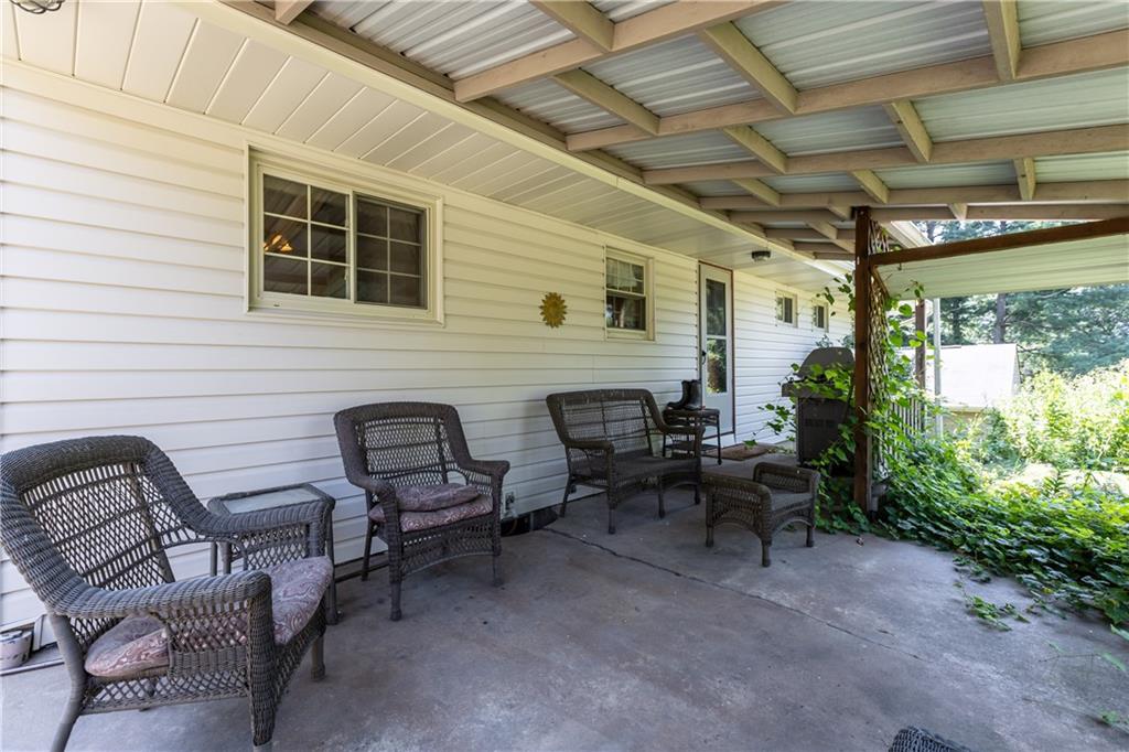 516 Bocktown Cork Road Clinton, PA 15026 - Photo 5 of 31 Gallery Image 5