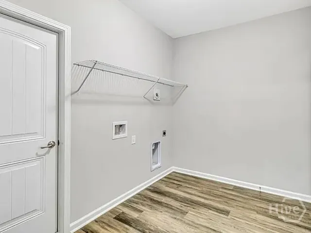 $2,100 | 134 Ainsdale Drive, Richmond Hill, GA 31324