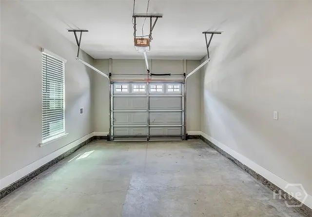 $2,100 | 134 Ainsdale Drive, Richmond Hill, GA 31324