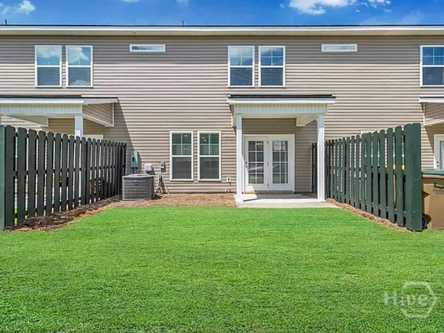 $2,100 | 134 Ainsdale Drive, Richmond Hill, GA 31324