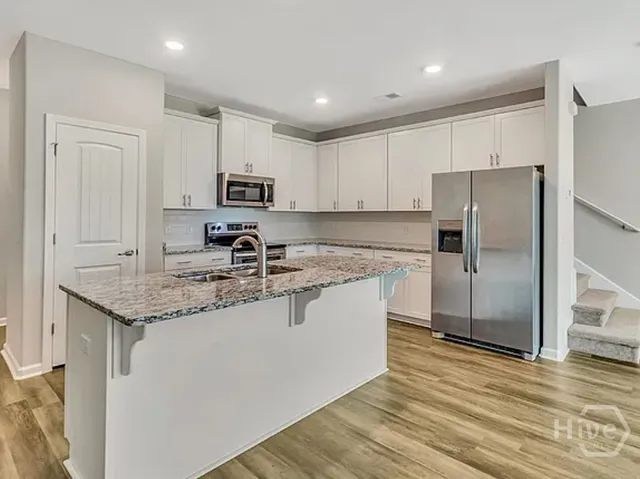 $2,100 | 134 Ainsdale Drive, Richmond Hill, GA 31324