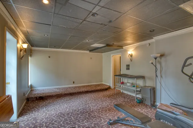 a view of a storage & utility room