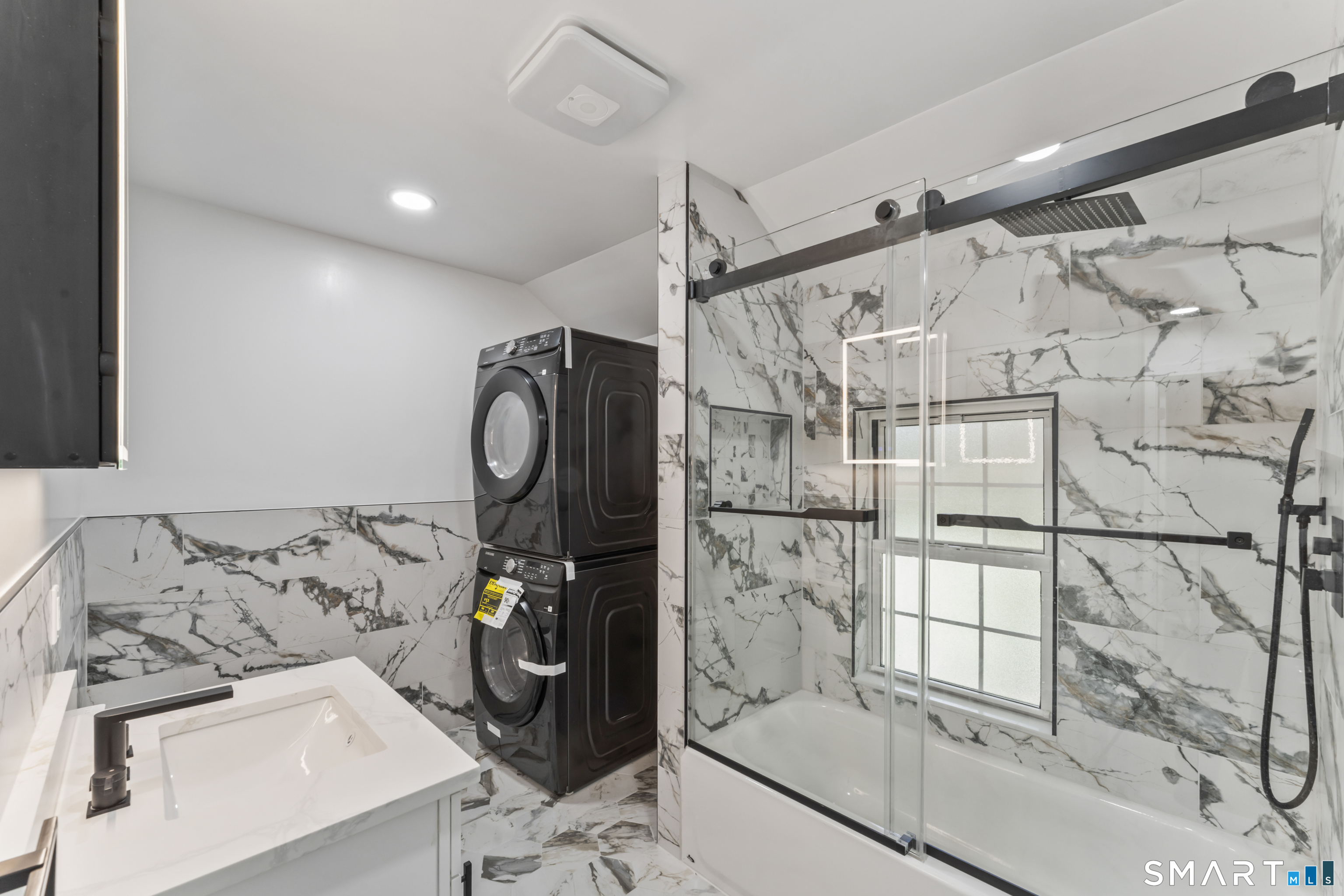 28 Walnut Hill Road Bethel, CT 06801 - Photo 28 of 36