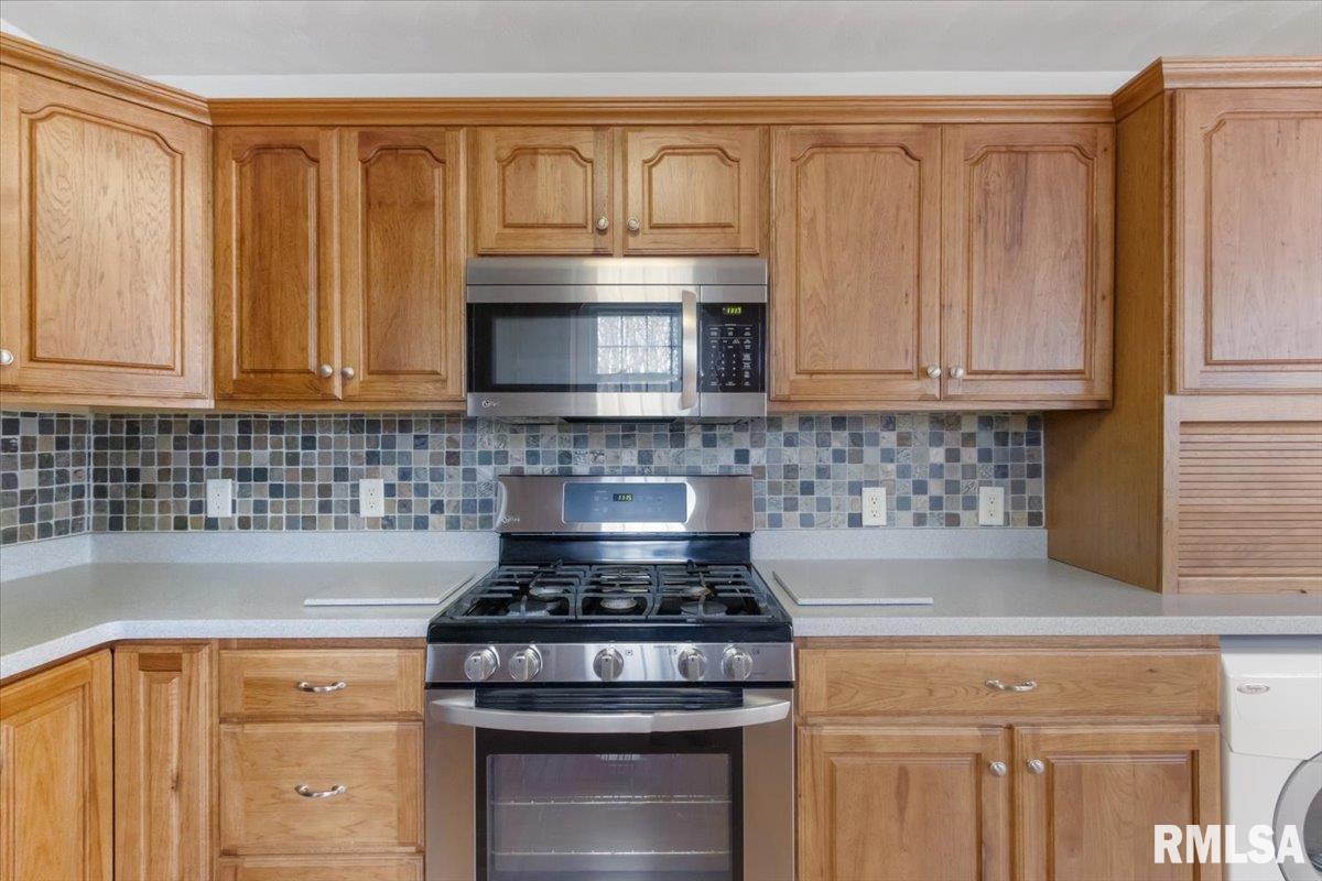 1390 Riggert Road Metamora, IL 61548 - Photo 13 of 46 Gallery Image 13