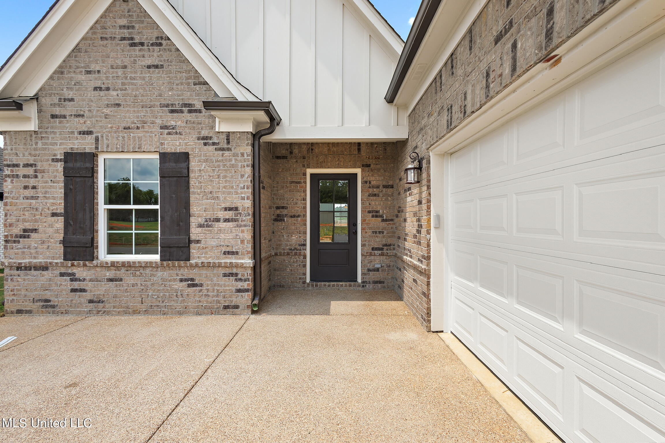 6519 Benjamin Cove Walls, MS 38680 - Photo 4 of 28 Fraser