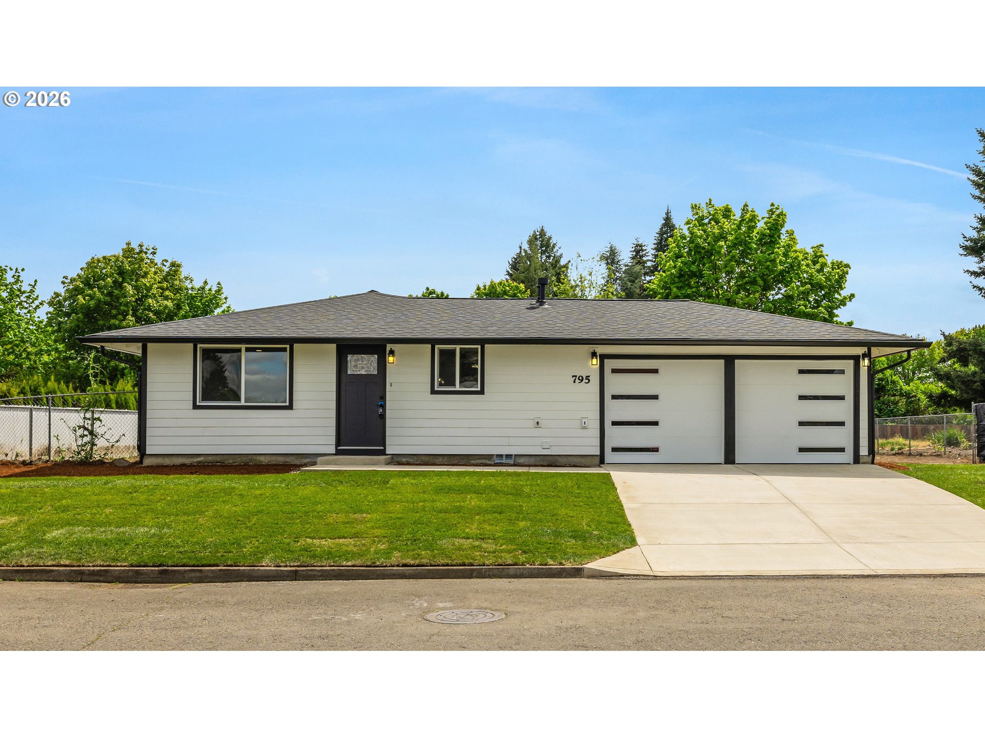 a house view with a outdoor space