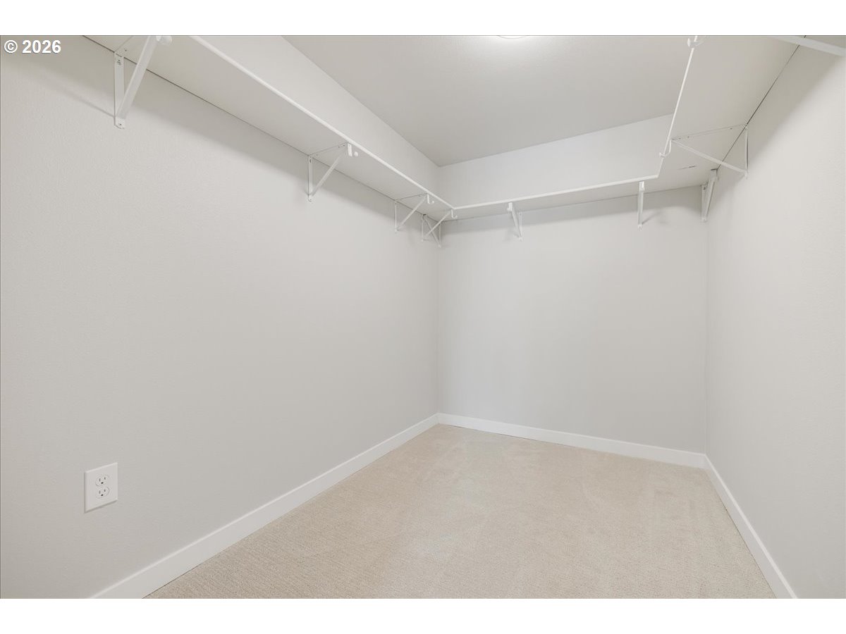 795 Northwest 6th Avenue Canby, OR 97013 - Photo 29 of 40 a view of an empty room