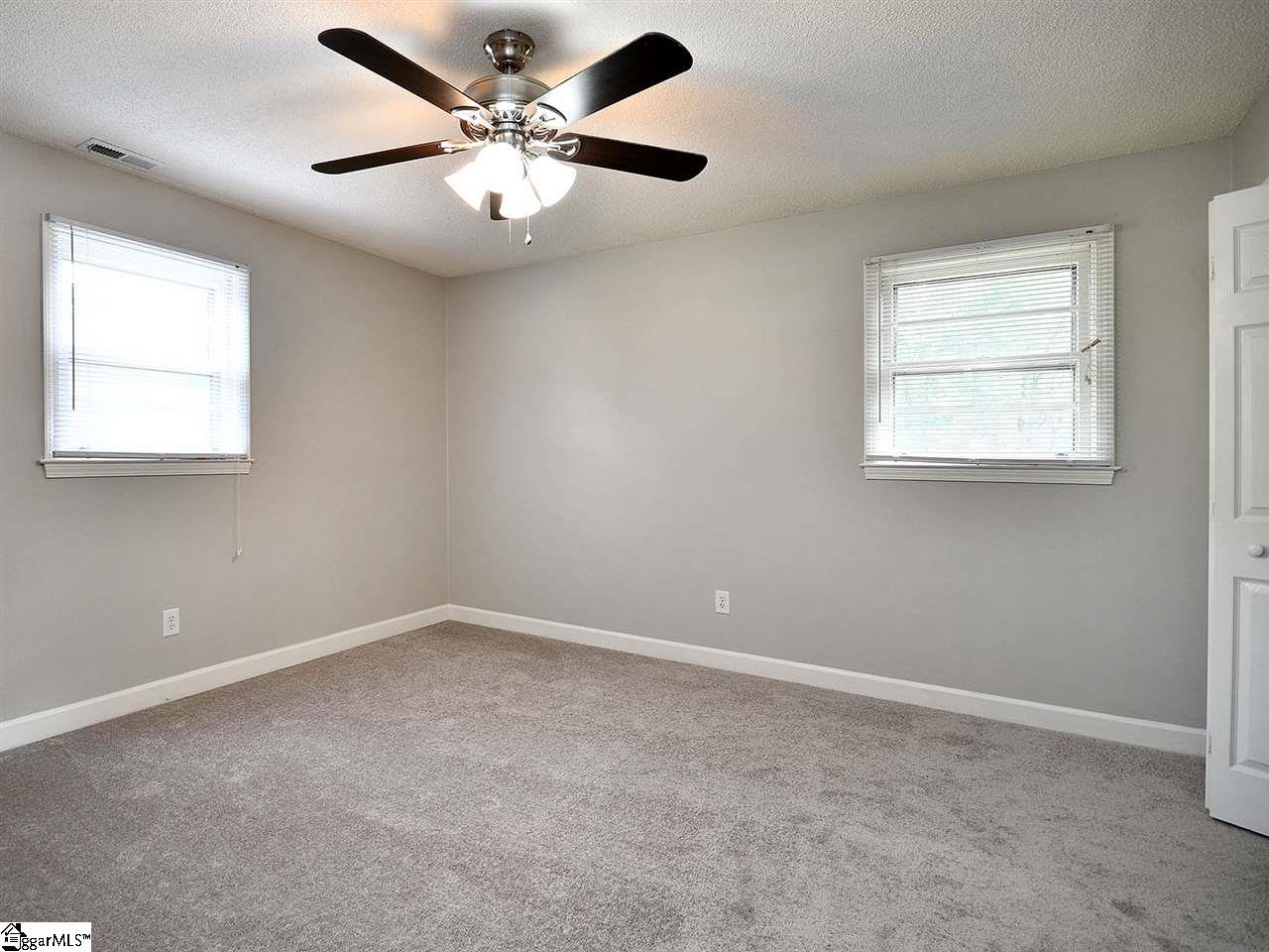 102 Brookbend Road Mauldin, SC 29662 - Photo 18 of 36 Gallery Image 18