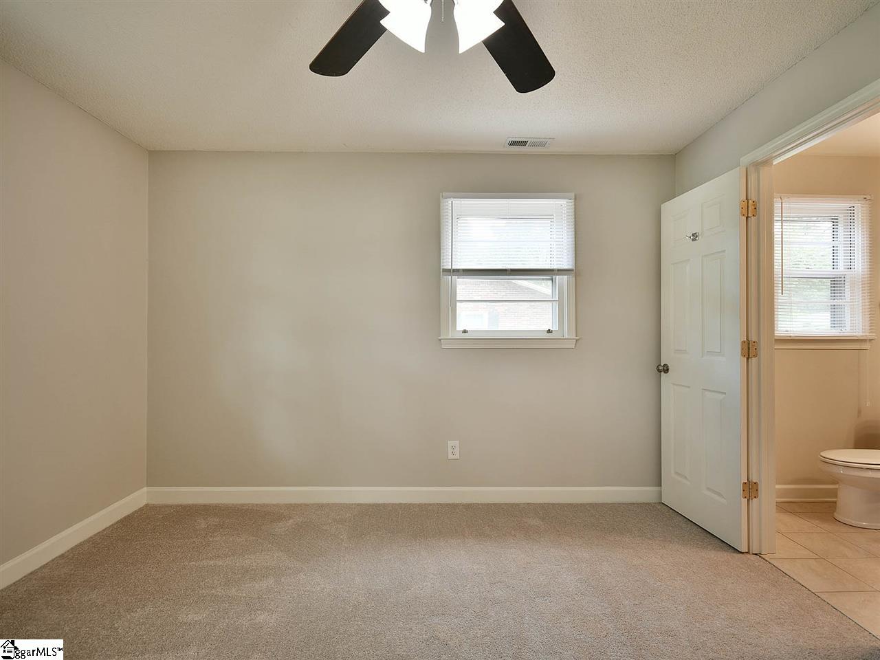 102 Brookbend Road Mauldin, SC 29662 - Photo 21 of 36 Gallery Image 21