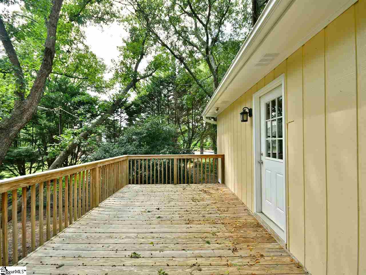 102 Brookbend Road Mauldin, SC 29662 - Photo 33 of 36 Gallery Image 33