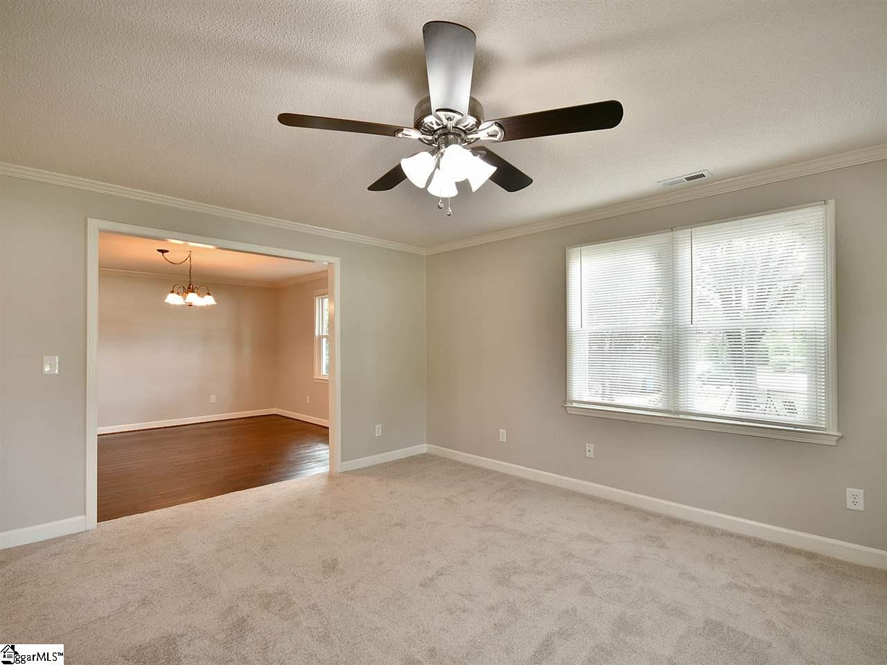 102 Brookbend Road Mauldin, SC 29662 - Photo 6 of 36 Gallery Image 6