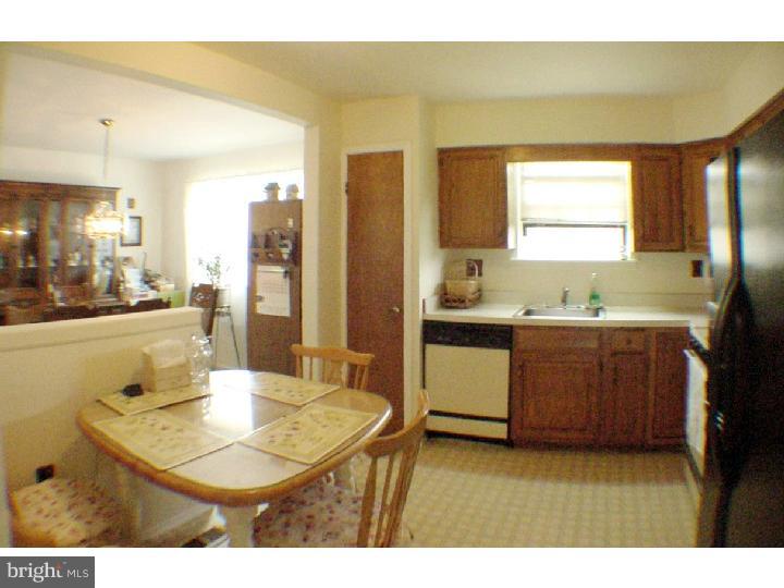 605 Jackson Road Atco, NJ 08004 - Photo 12 of 24 Kitchen