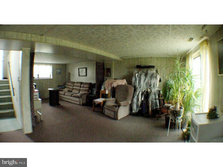605 Jackson Road Atco, NJ 08004 - Photo 17 of 24 Family Room