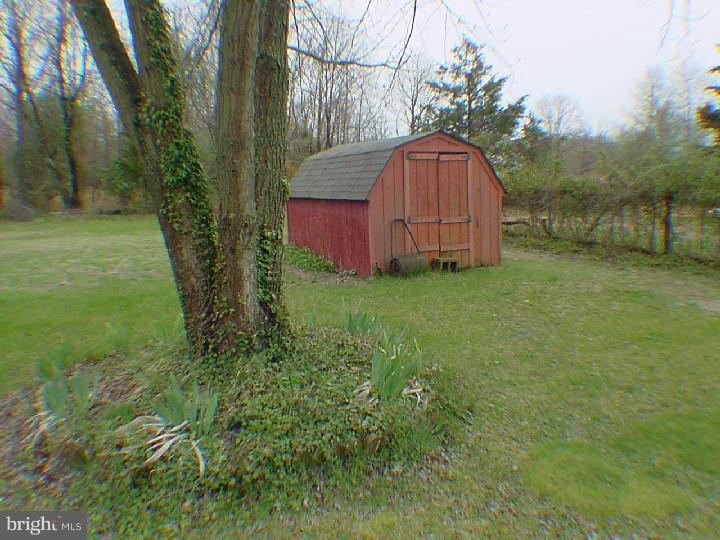 605 Jackson Road Atco, NJ 08004 - Photo 21 of 24 Storage Shed