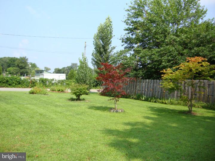 605 Jackson Road Atco, NJ 08004 - Photo 23 of 24 Front Yard