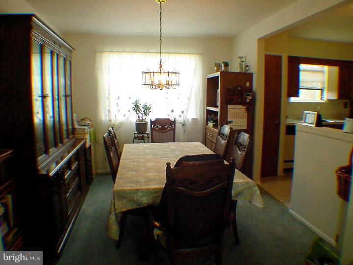 605 Jackson Road Atco, NJ 08004 - Photo 10 of 24 Dining Room
