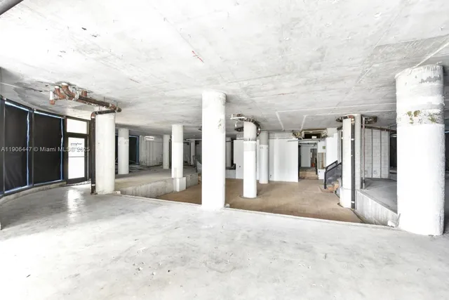 $1,945,000 | 2843 South Bayshore Drive, Unit VILLA1 VILLA2, Miami, FL 33133