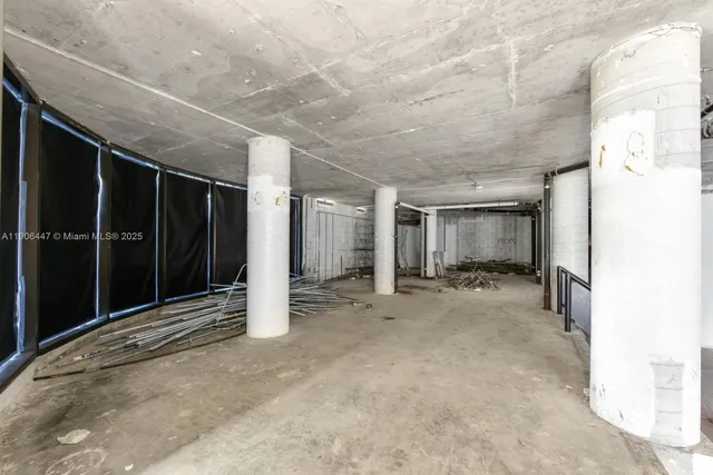 $1,945,000 | 2843 South Bayshore Drive, Unit VILLA1 VILLA2, Miami, FL 33133