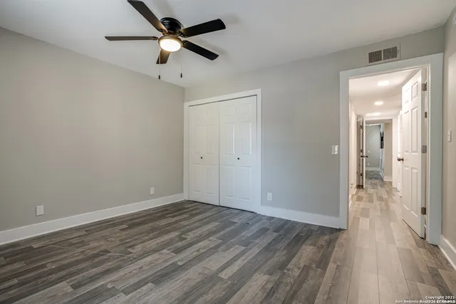 $187,500 | 7500 Callaghan Road, Unit 218, San Antonio, TX 78229