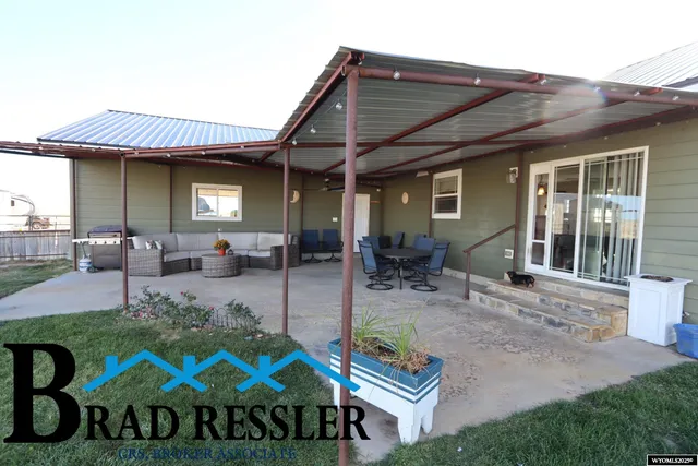 $635,000 | 15 Brock Road, Glenrock, WY 82637