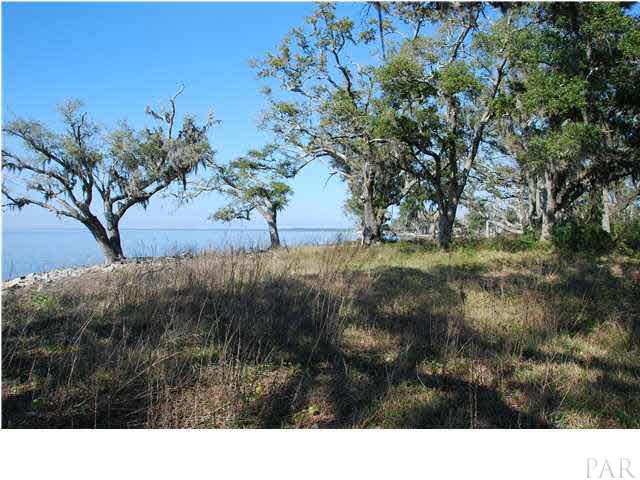 475 Garcon Point Road Milton, FL 32583 - Photo 12 of 16 Gallery Image 12