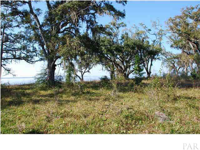 475 Garcon Point Road Milton, FL 32583 - Photo 15 of 16 Gallery Image 15