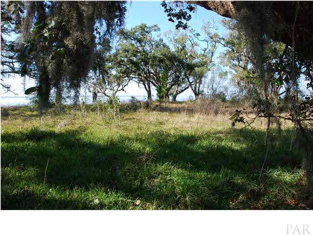 475 Garcon Point Road Milton, FL 32583 - Photo 16 of 16 Gallery Image 16