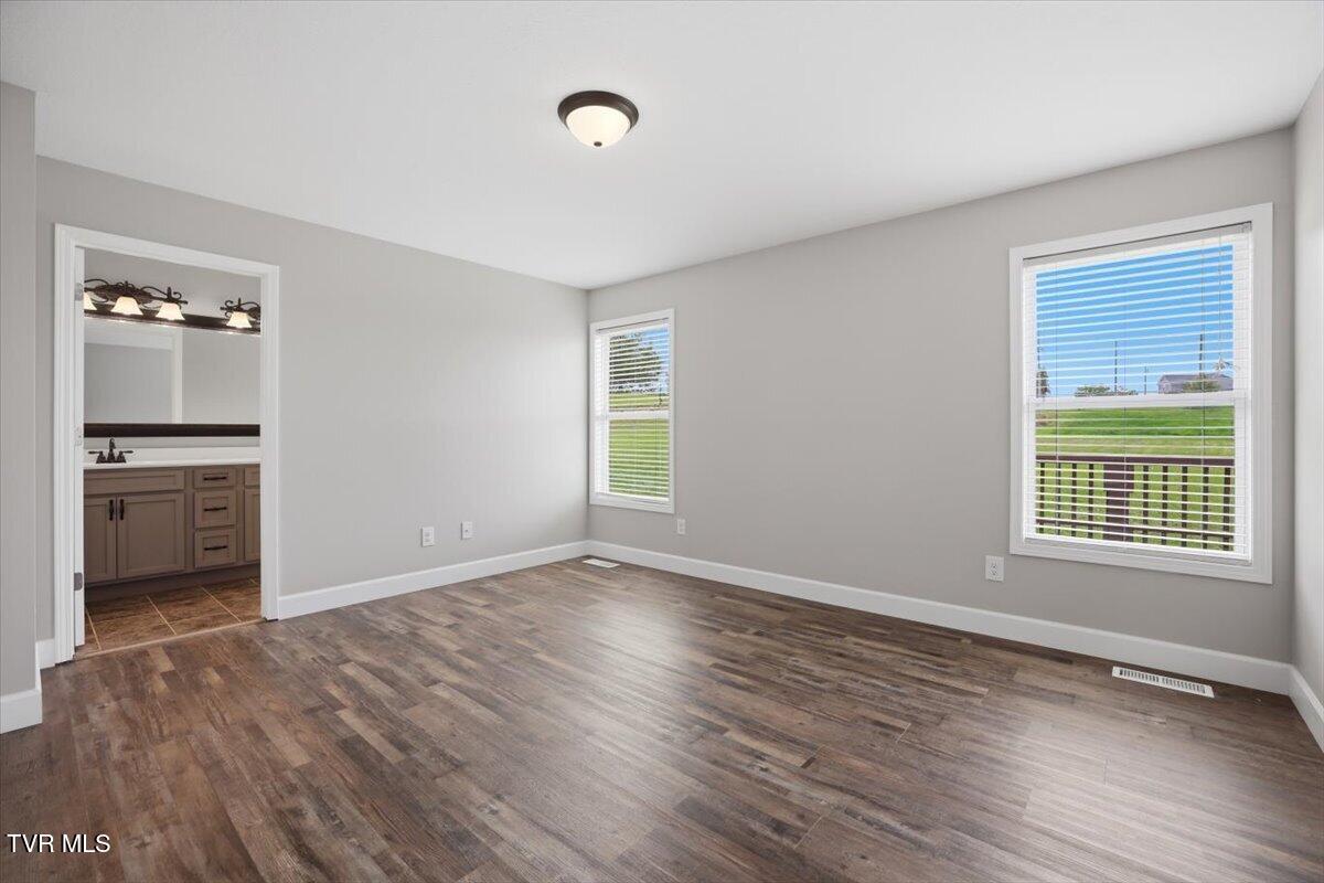 520 Calico Road Afton, TN 37616 - Photo 27 of 35 19-520_Calico_Rd_019