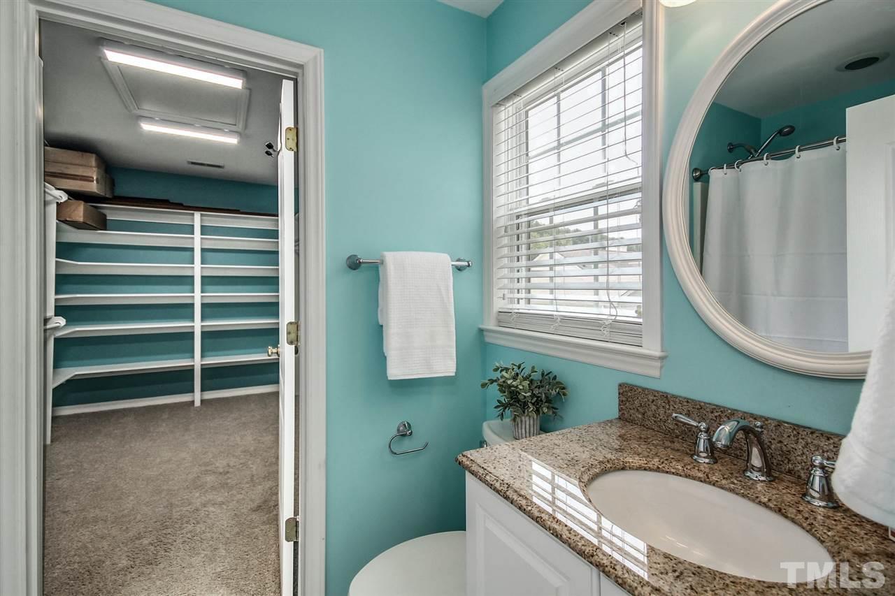 9905 Redhook Court Raleigh, NC 27617 - Photo 19 of 30 Gallery Image 19