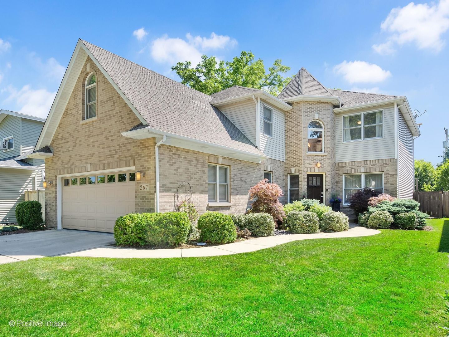 267 Walnut Street Elmhurst, IL 60126 - Photo 1 of 45