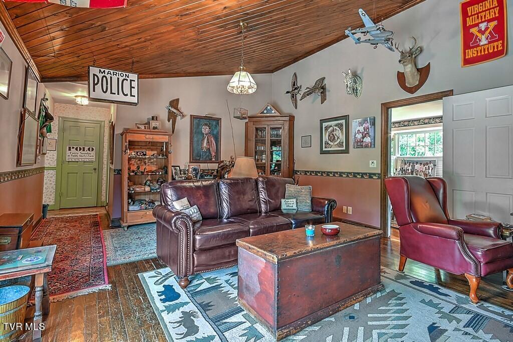 2325 Red Stone Road Marion, VA 24354 - Photo 29 of 76 95581_30