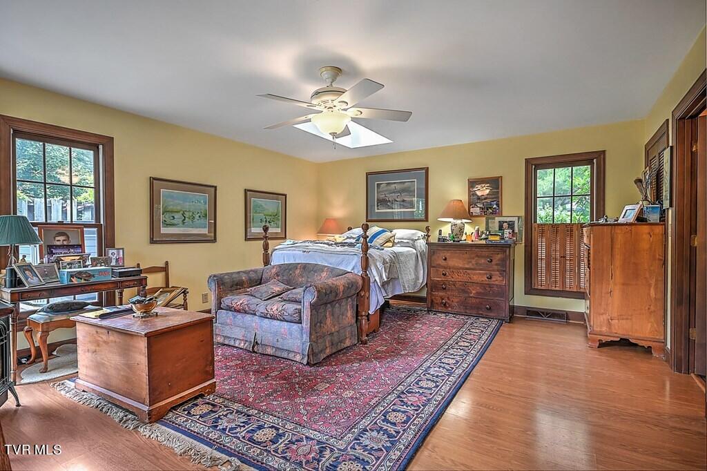 2325 Red Stone Road Marion, VA 24354 - Photo 33 of 76 95581_34