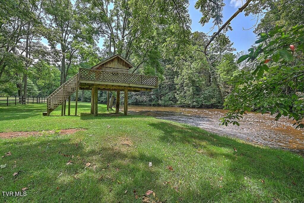 2325 Red Stone Road Marion, VA 24354 - Photo 36 of 76 95581_37