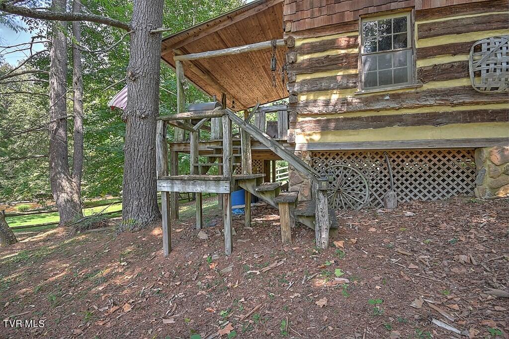 2325 Red Stone Road Marion, VA 24354 - Photo 38 of 76 95581_39