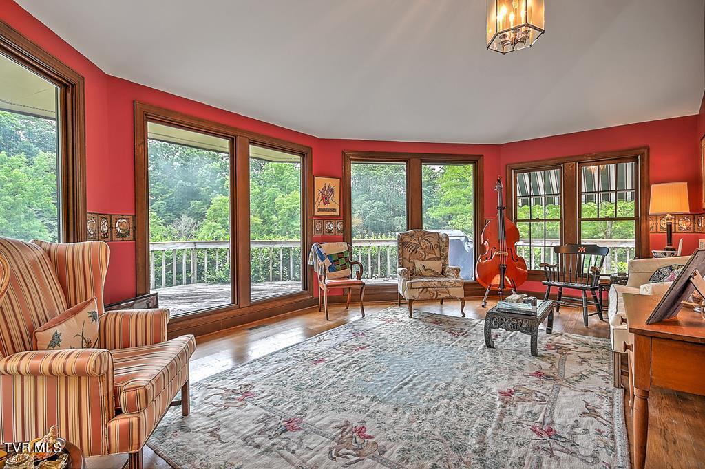 2325 Red Stone Road Marion, VA 24354 - Photo 64 of 76 95581_75