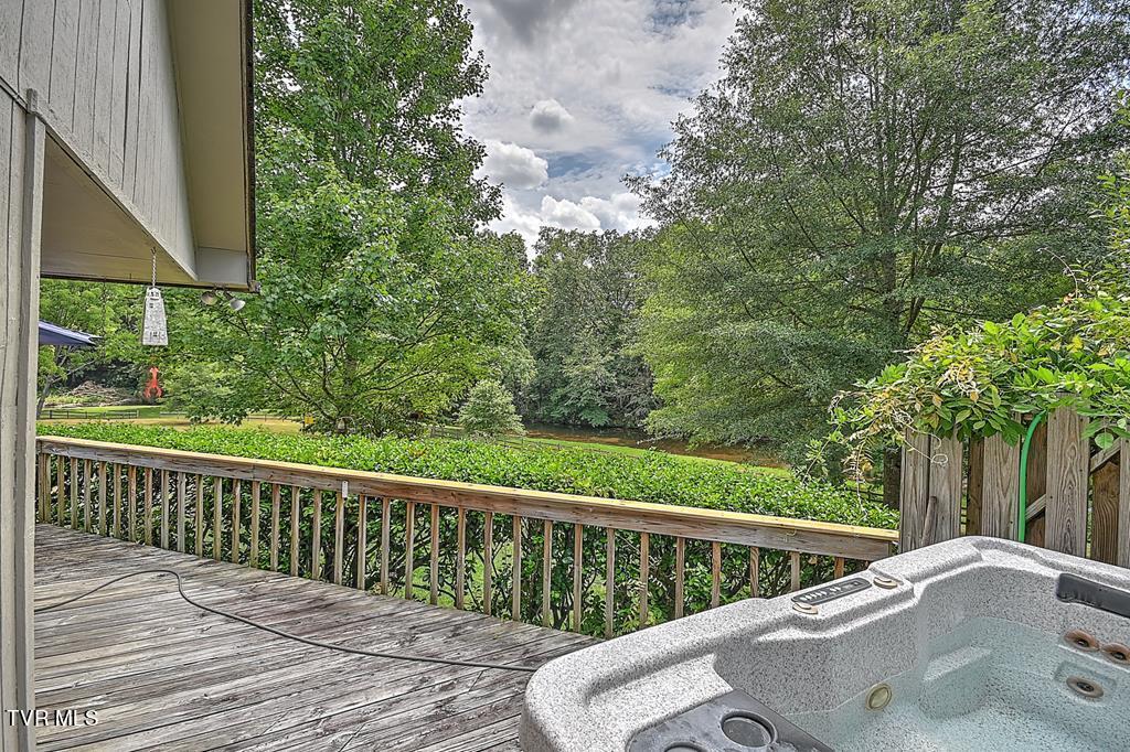 2325 Red Stone Road Marion, VA 24354 - Photo 66 of 76 95581_77