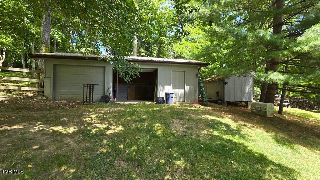 2325 Red Stone Road Marion, VA 24354 - Photo 73 of 76 95581_85