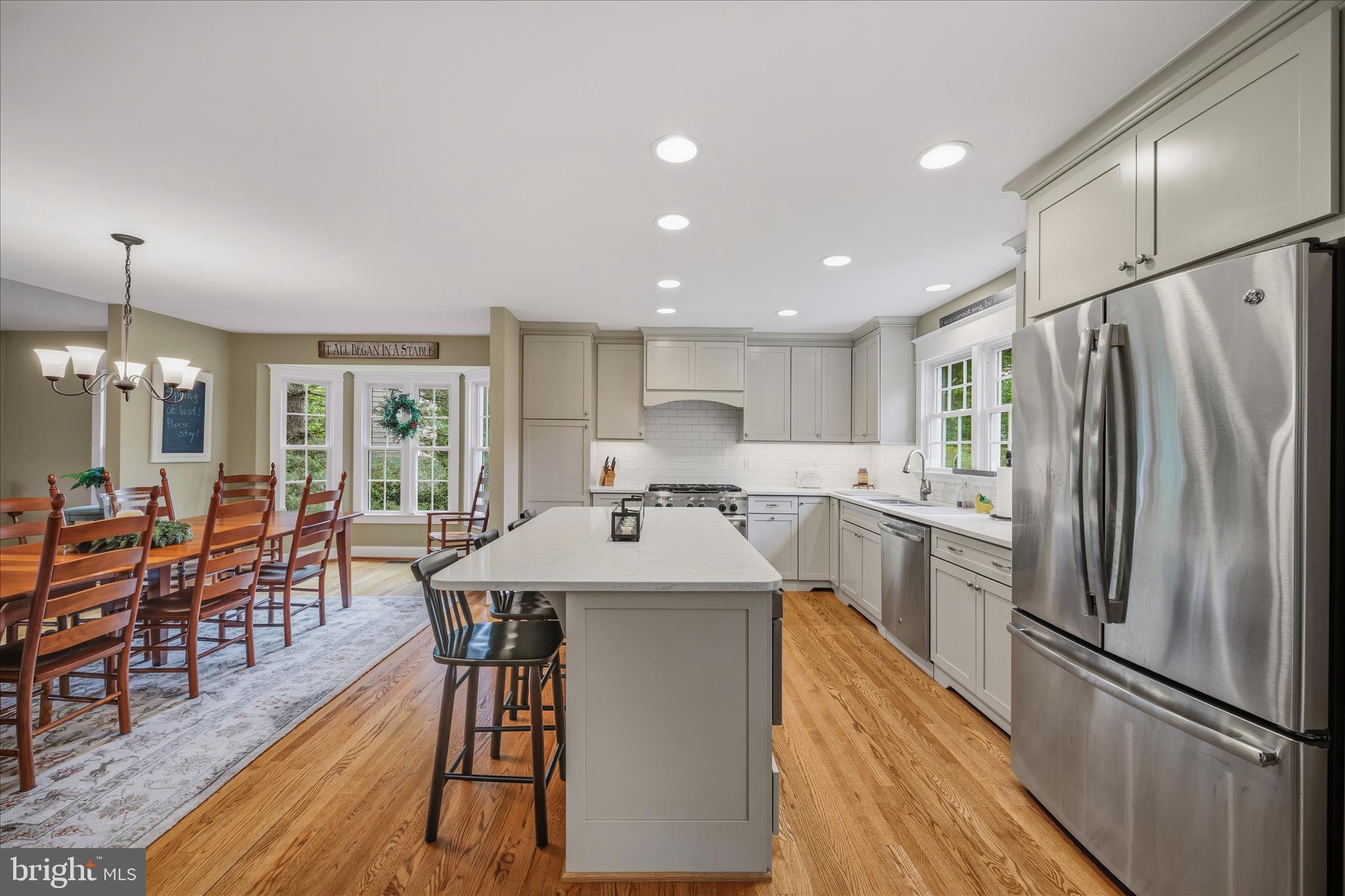 8 Rolling Farm Court Baltimore, MD 21228 - Photo 17 of 85