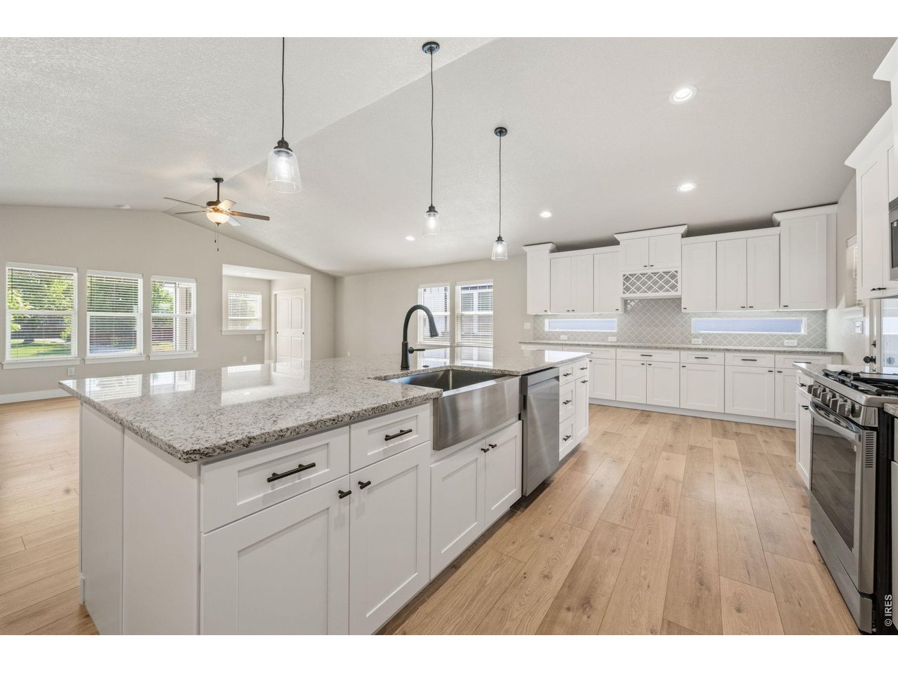 5753 Pintail Way Frederick, CO 80504 - Photo 5 of 23