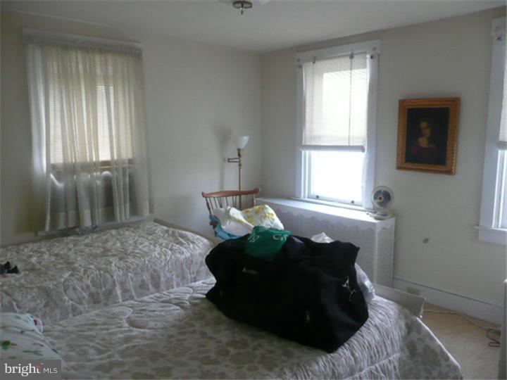 123 West Elbon Road Brookhaven, PA 19015 - Photo 8 of 13 Bedroom - Main